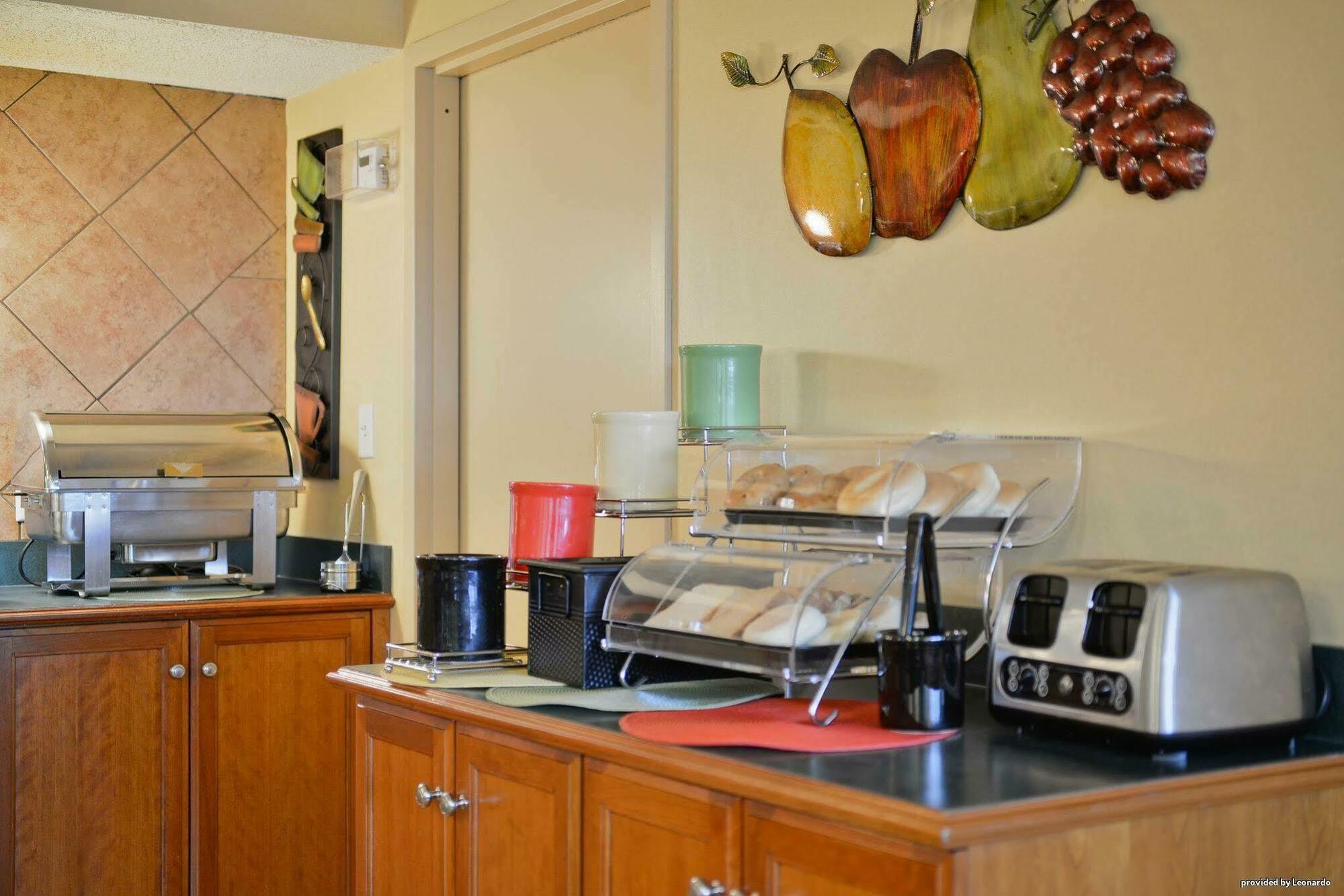 Best Western University Inn Мюррей Экстерьер фото